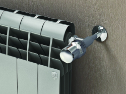 Биметаллический радиатор отопления Royal Thermo BiLiner 350 4 секции Silver Satin